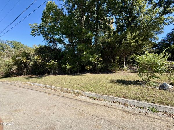 Lot 7 St Johns Drive, Dandridge, TN 37725