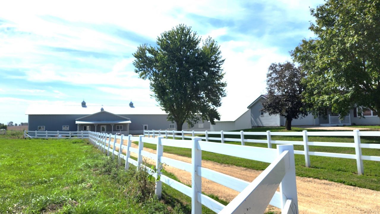 6079 Manchester Road, Poplar Grove, IL 61065