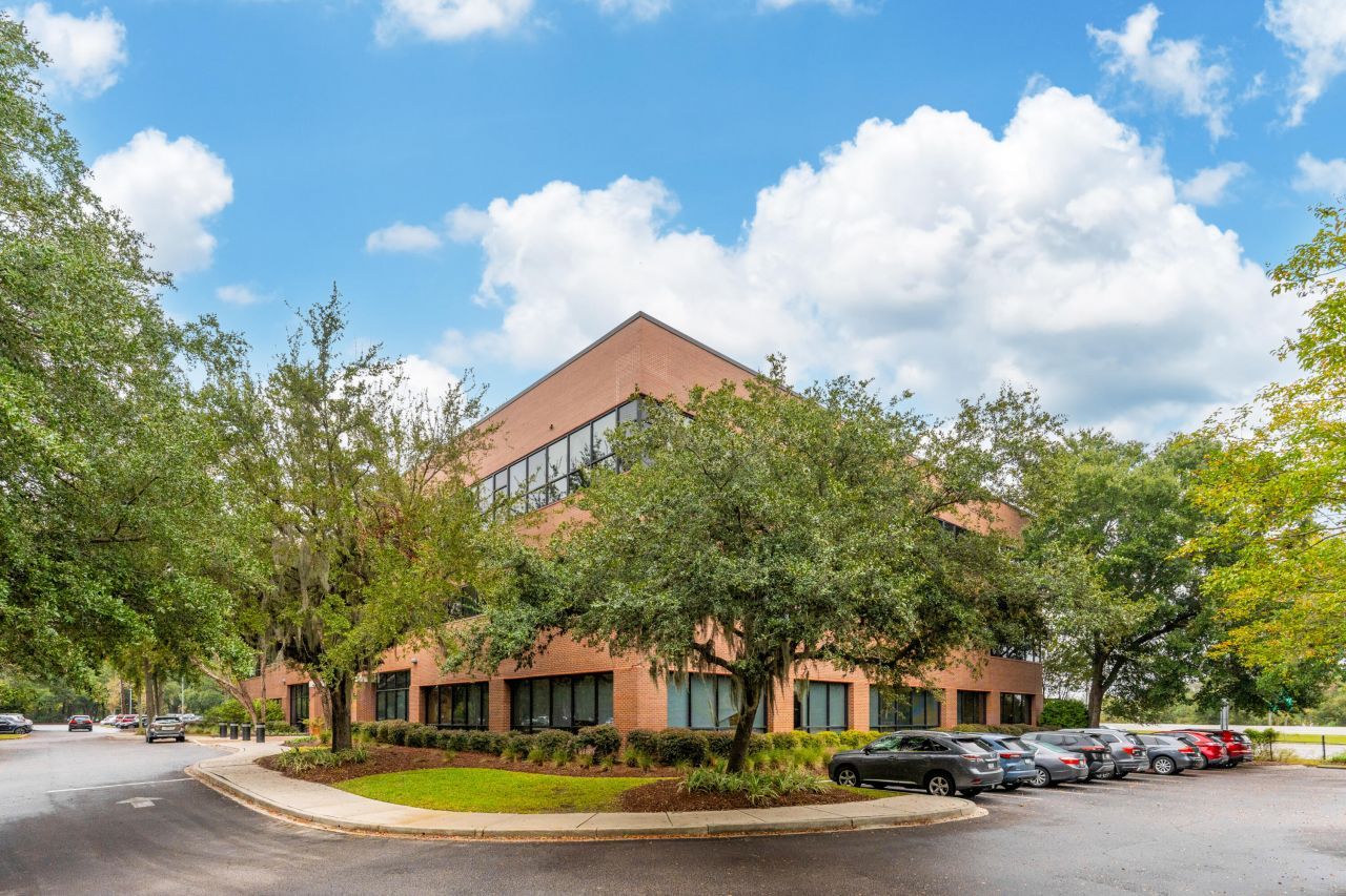 3875 Faber Place Drive Photo 4