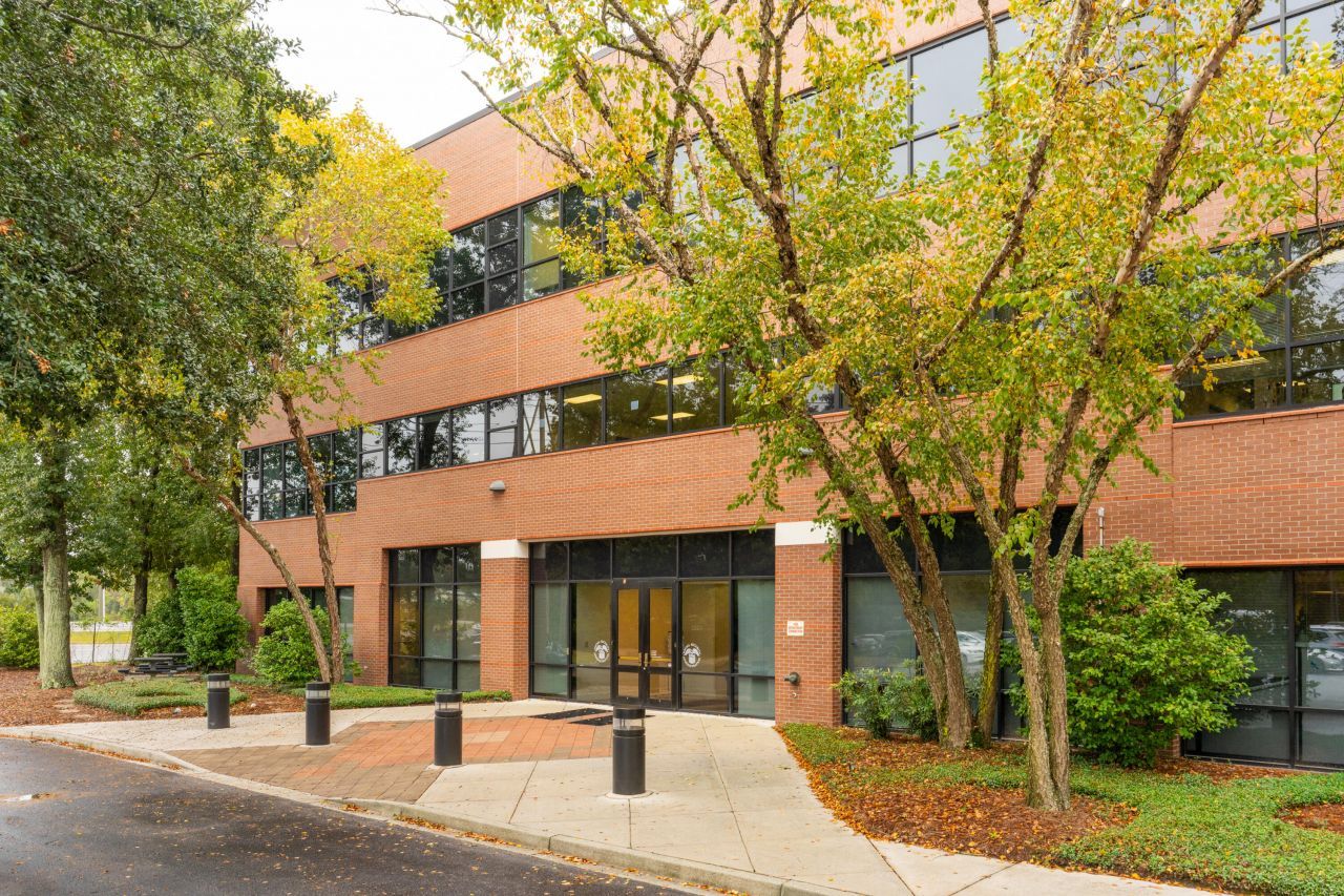 3875 Faber Place Drive Photo 5