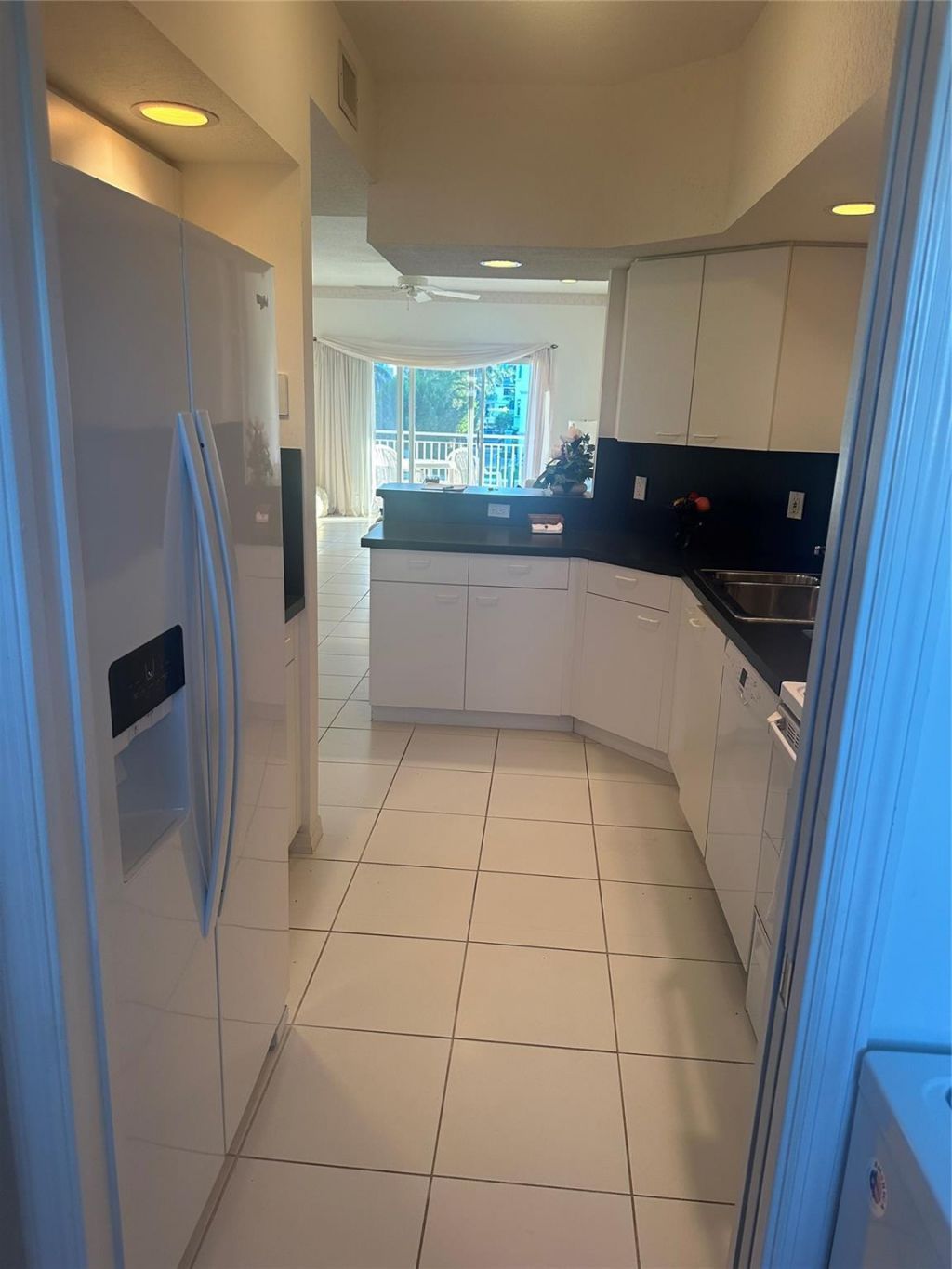 2770 NE 15th, Unit 201, Fort Lauderdale, FL 33304 Photo