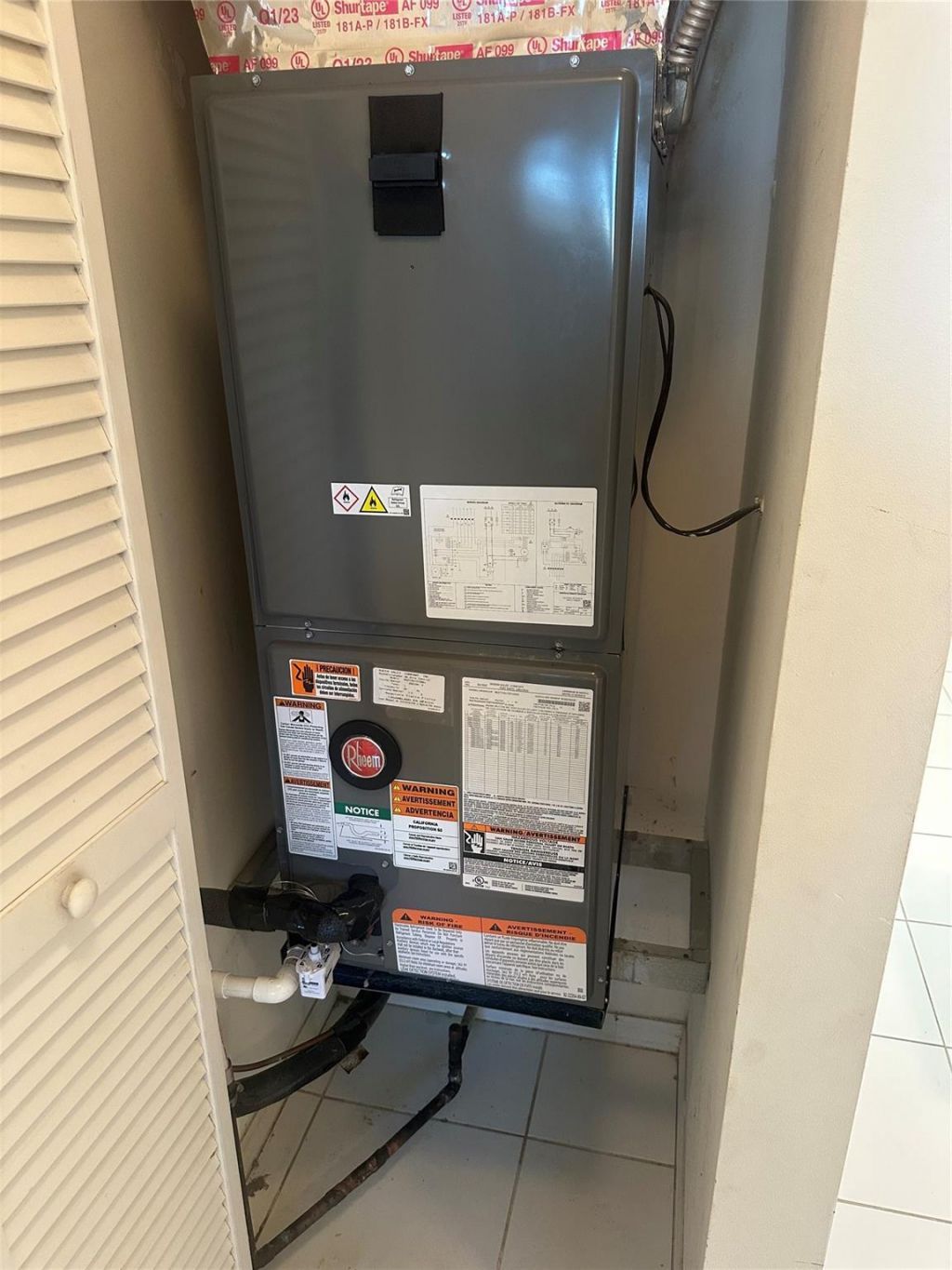 2770 NE 15th, Unit 201, Fort Lauderdale, FL 33304 Photo