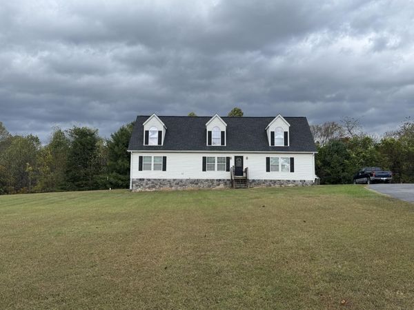 6165 Jordantown RD, Vinton, VA 24179