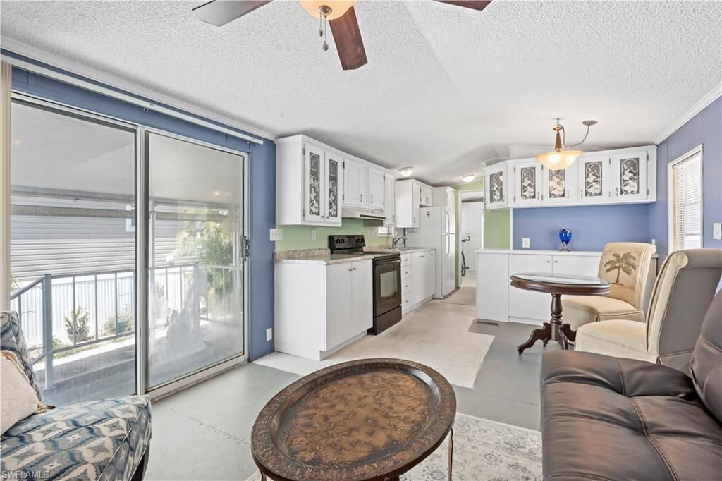5756 Pink Panther Dr, Fort Myers, FL 33908 Photo