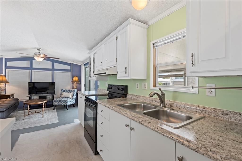 5756 Pink Panther Dr, Fort Myers, FL 33908 Photo