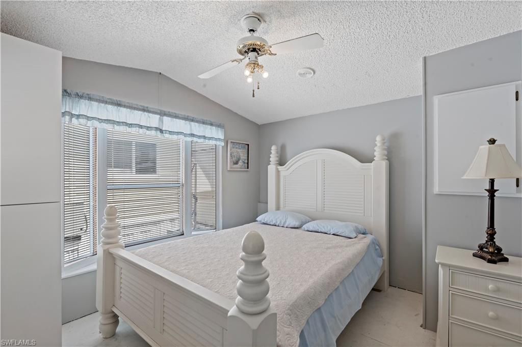 5756 Pink Panther Dr, Fort Myers, FL 33908 Photo