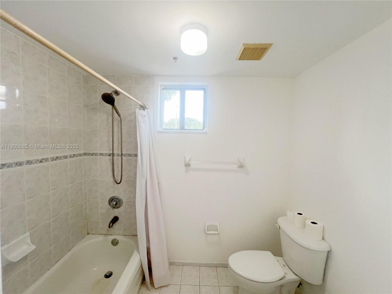 9340 Fontainebleau Blvd, Unit W206, Miami, FL 33172 Photo