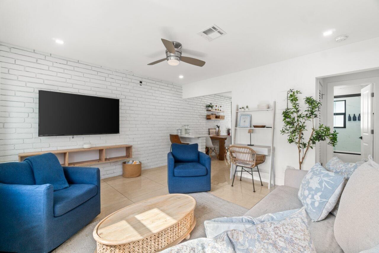 217 NE 11th Street, Unit 217-219, Delray Beach, FL 33444 Photo