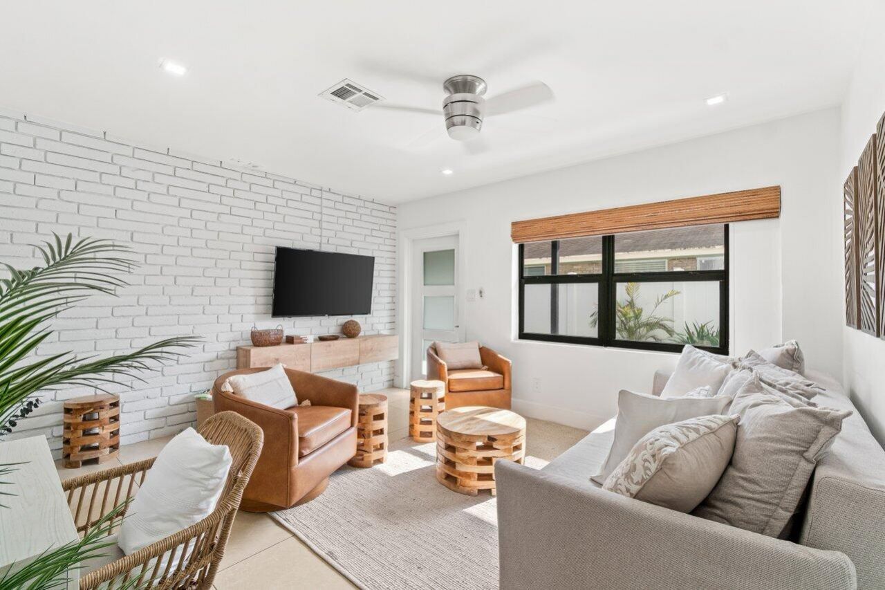 217 NE 11th Street, Unit 217-219, Delray Beach, FL 33444 Photo