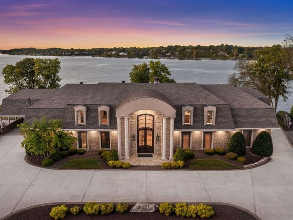 101 Kennett Rd, Old Hickory, TN 37138