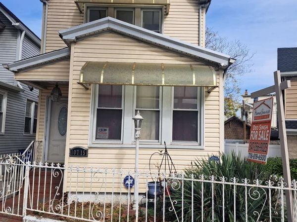 107-15 Van Wyck Expressway, Jamaica, NY 11435