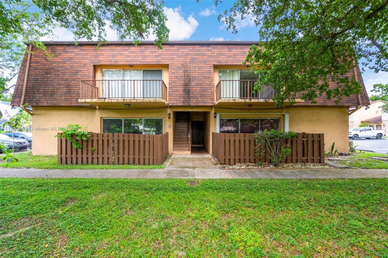 7101 W Sunrise Blvd, Unit A2, Plantation, FL 33313 Photo