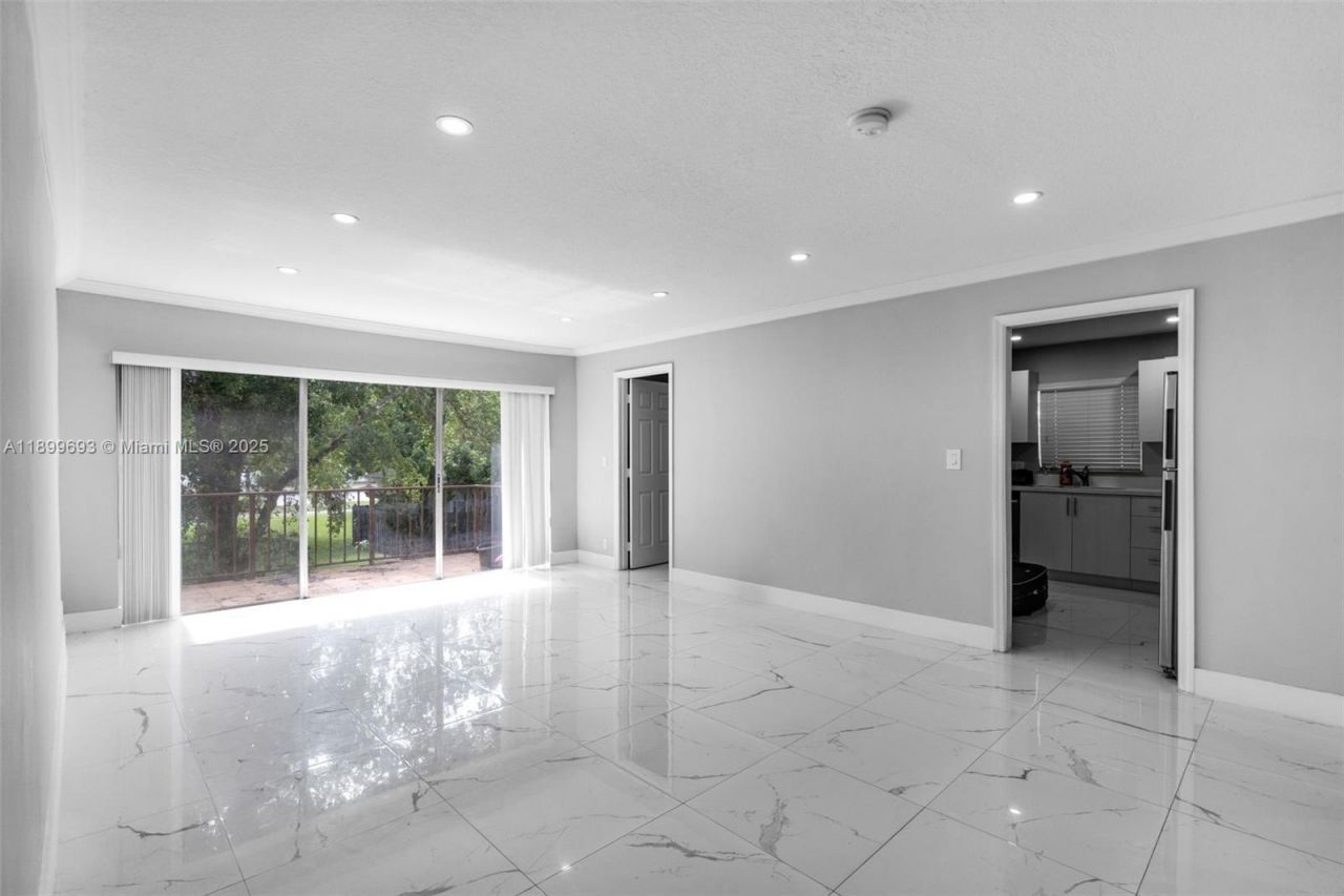 7101 W Sunrise Blvd, Unit A2, Plantation, FL 33313 Photo