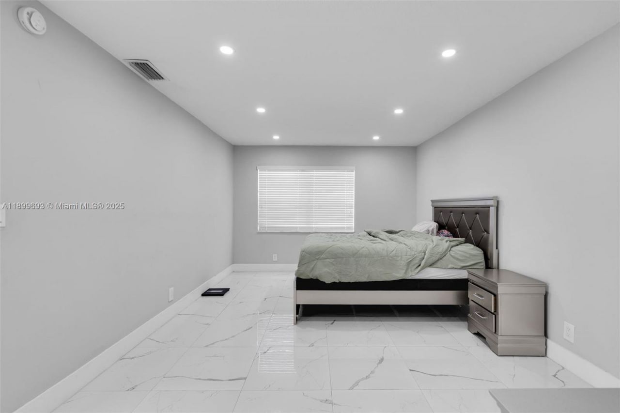 7101 W Sunrise Blvd, Unit A2, Plantation, FL 33313 Photo