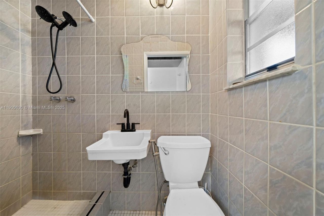 6150 SW 15th St, West Miami, FL 33144 Photo