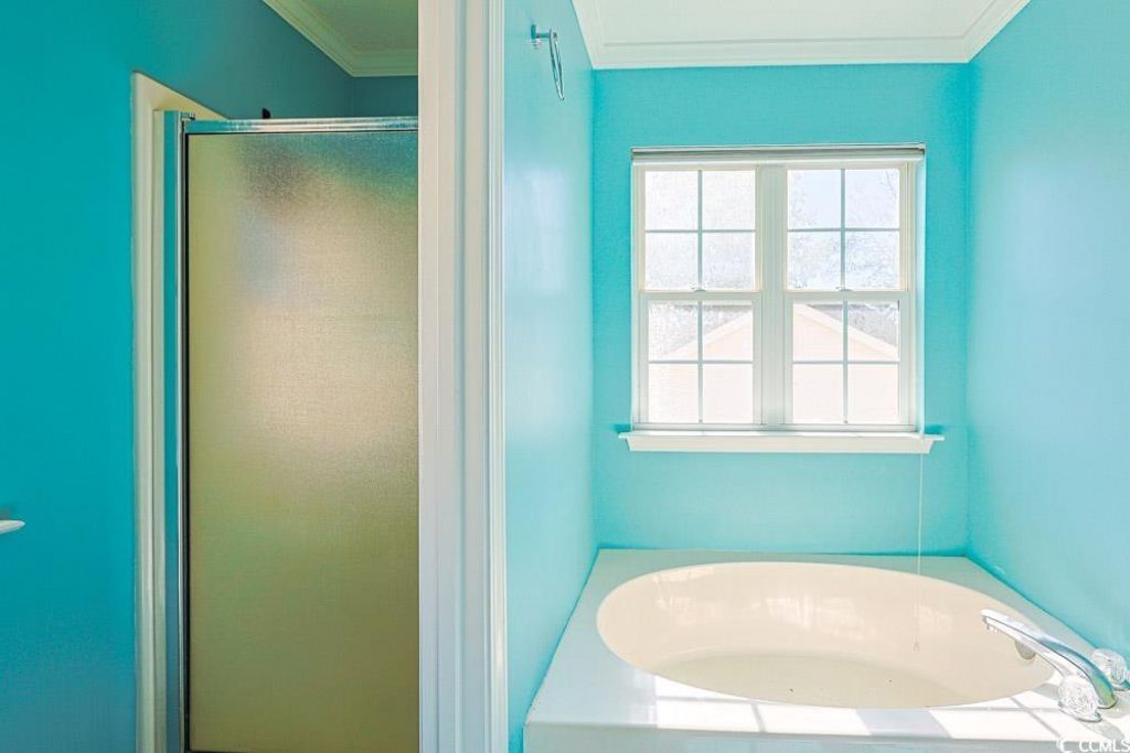 2033 Chadbury Ln. Photo 18