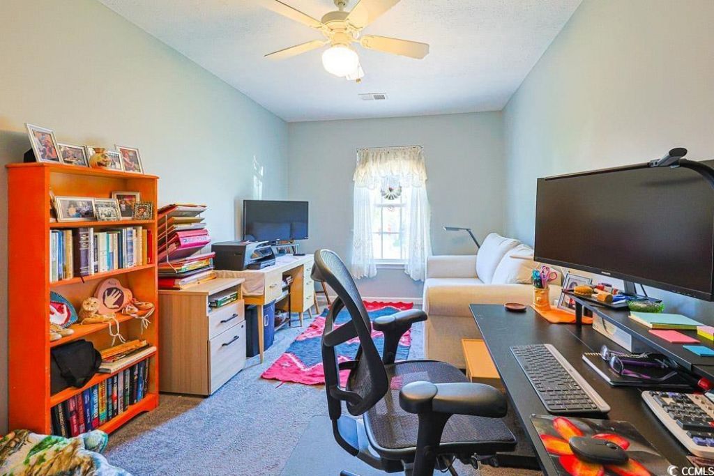 2033 Chadbury Ln. Photo 26