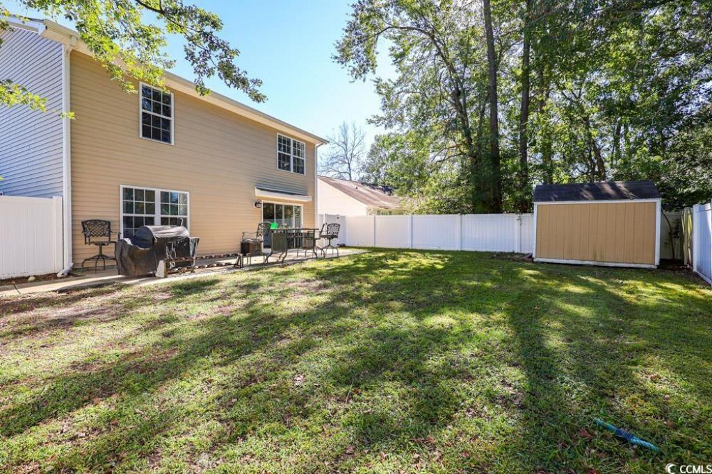 2033 Chadbury Ln. Photo 31