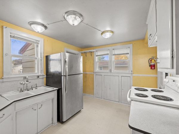 2029 Conway Street, Saint Paul, MN 55119