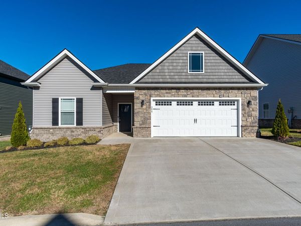 204 Gunners Way, Gray, TN 37615