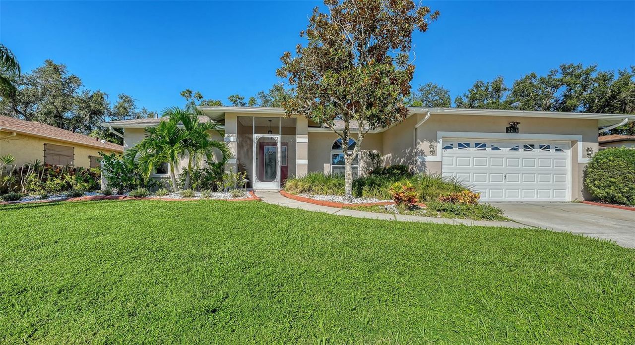2246 Cork Oak Street W, Sarasota, FL 34232 Photo