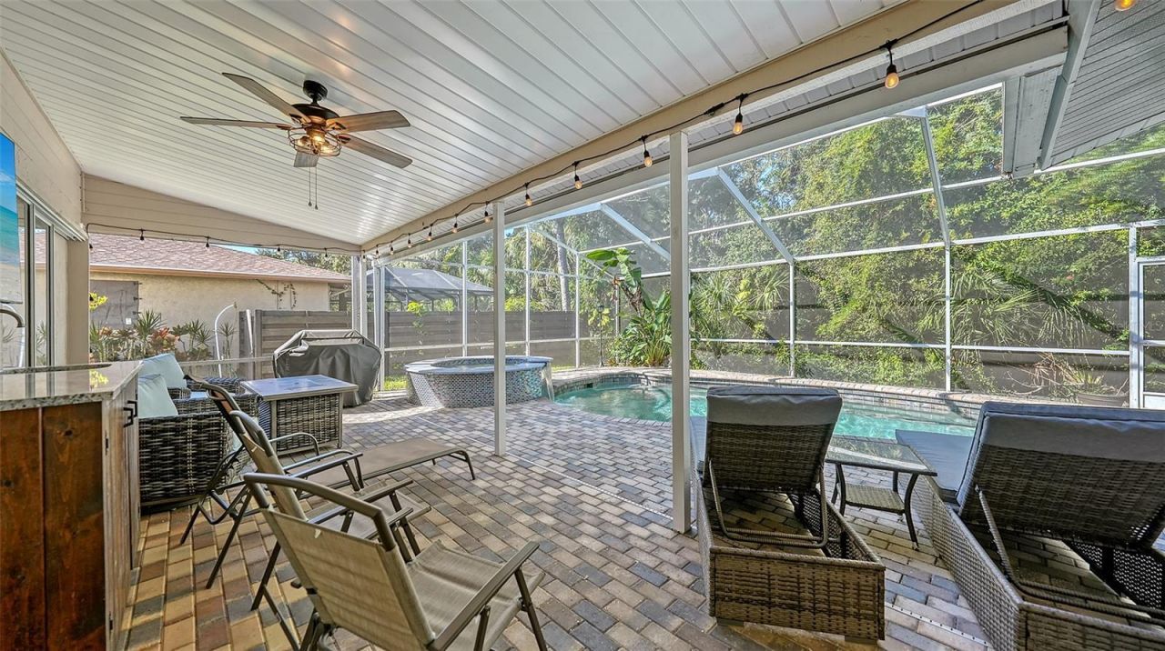 2246 Cork Oak Street W, Sarasota, FL 34232 Photo