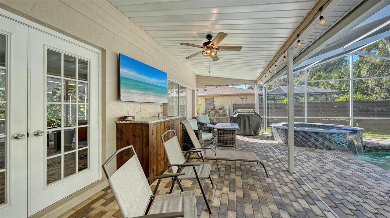 2246 Cork Oak Street W, Sarasota, FL 34232 Photo