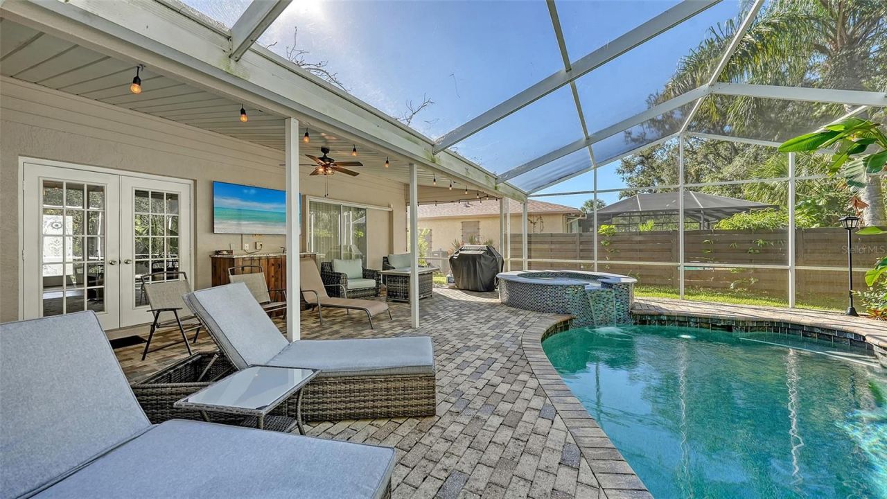 2246 Cork Oak Street W, Sarasota, FL 34232 Photo