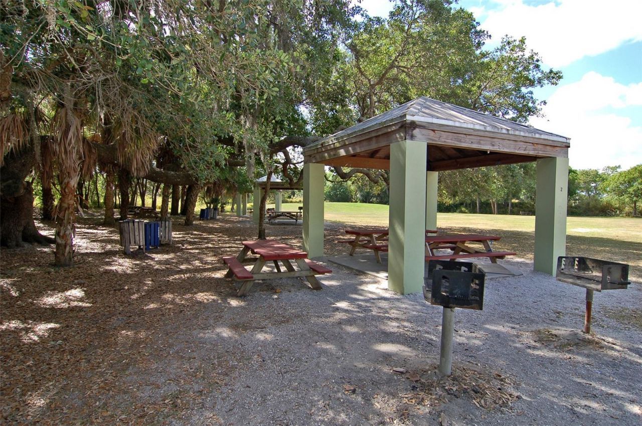2246 Cork Oak Street W, Sarasota, FL 34232 Photo