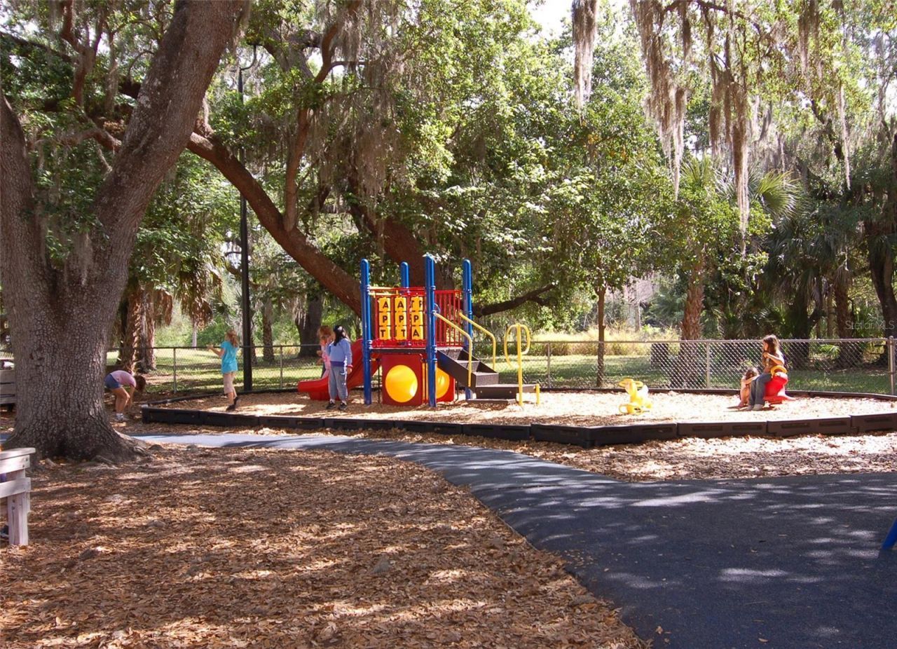 2246 Cork Oak Street W, Sarasota, FL 34232 Photo