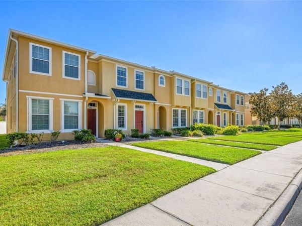 6912 TOWERING SPRUCE DRIVE, Unit 6912, RIVERVIEW, FL 33578