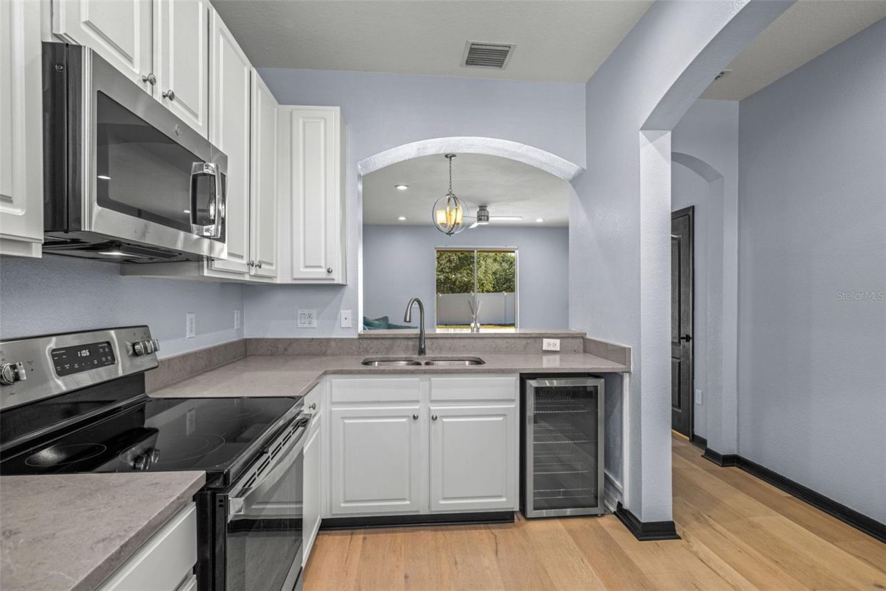 6912 Towering Spruce Drive, Unit 6912, Riverview, FL 33578 Photo