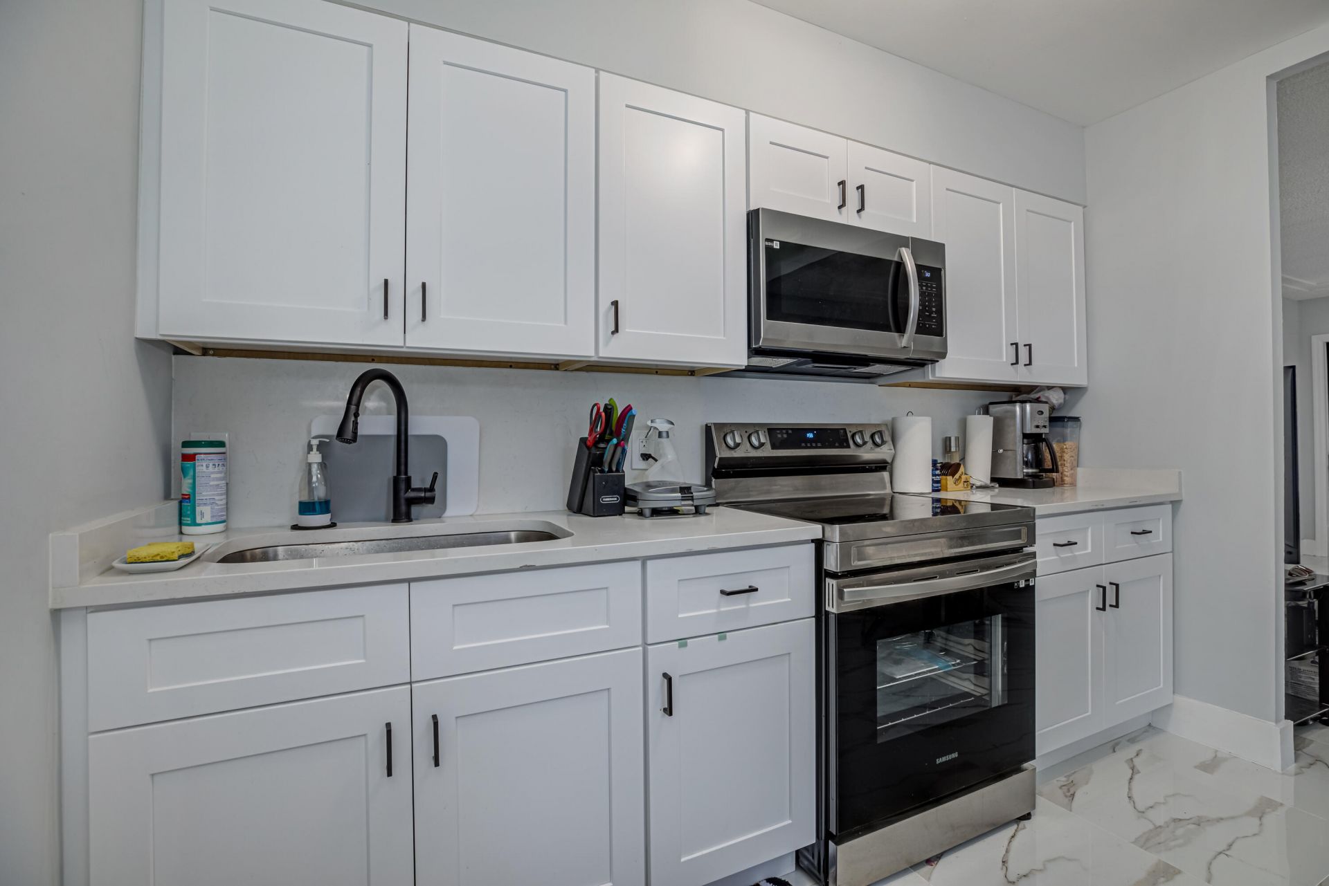 1216 N 16th Avenue N, Unit 10, Lake Worth Beach, FL 33460 Photo