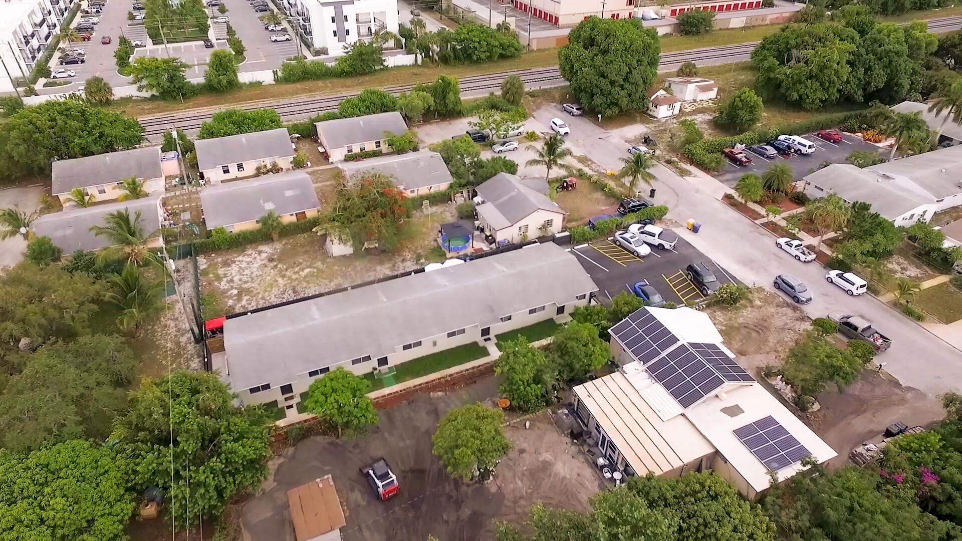 1216 N 16th Avenue N, Unit 10, Lake Worth Beach, FL 33460 Photo