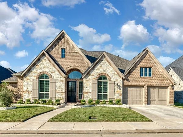 2837 Midlake Drive, Midlothian, TX 76065