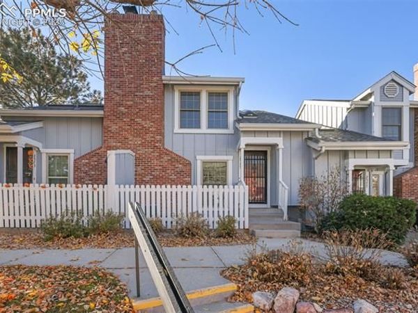 2575 Hatch Circle, Colorado Springs, CO 80918