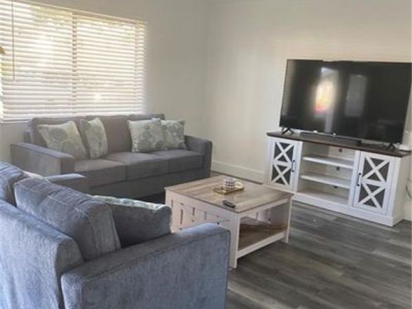 4617 bayshore DR, Unit H1, NAPLES, FL 34112