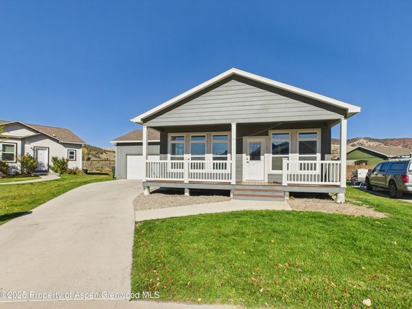 68 Salmon Loop Loop, Gypsum, CO 81637