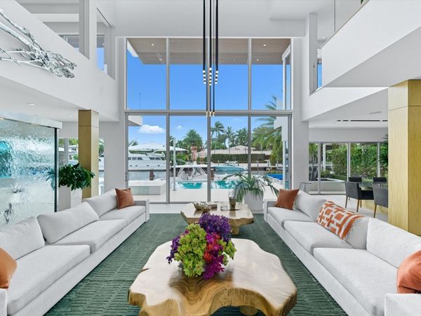 14 N Isla Bahia Drive, Fort Lauderdale, FL 33316