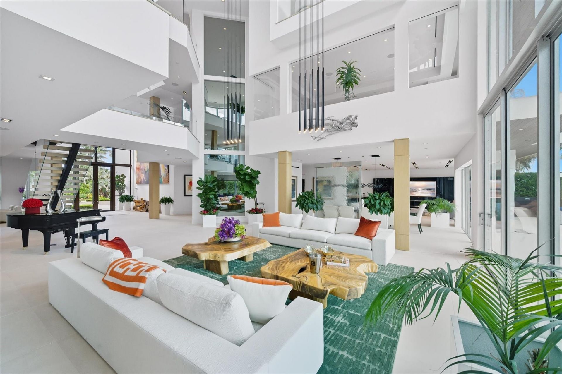 14 N Isla Bahia Drive, Fort Lauderdale, FL 33316 Photo