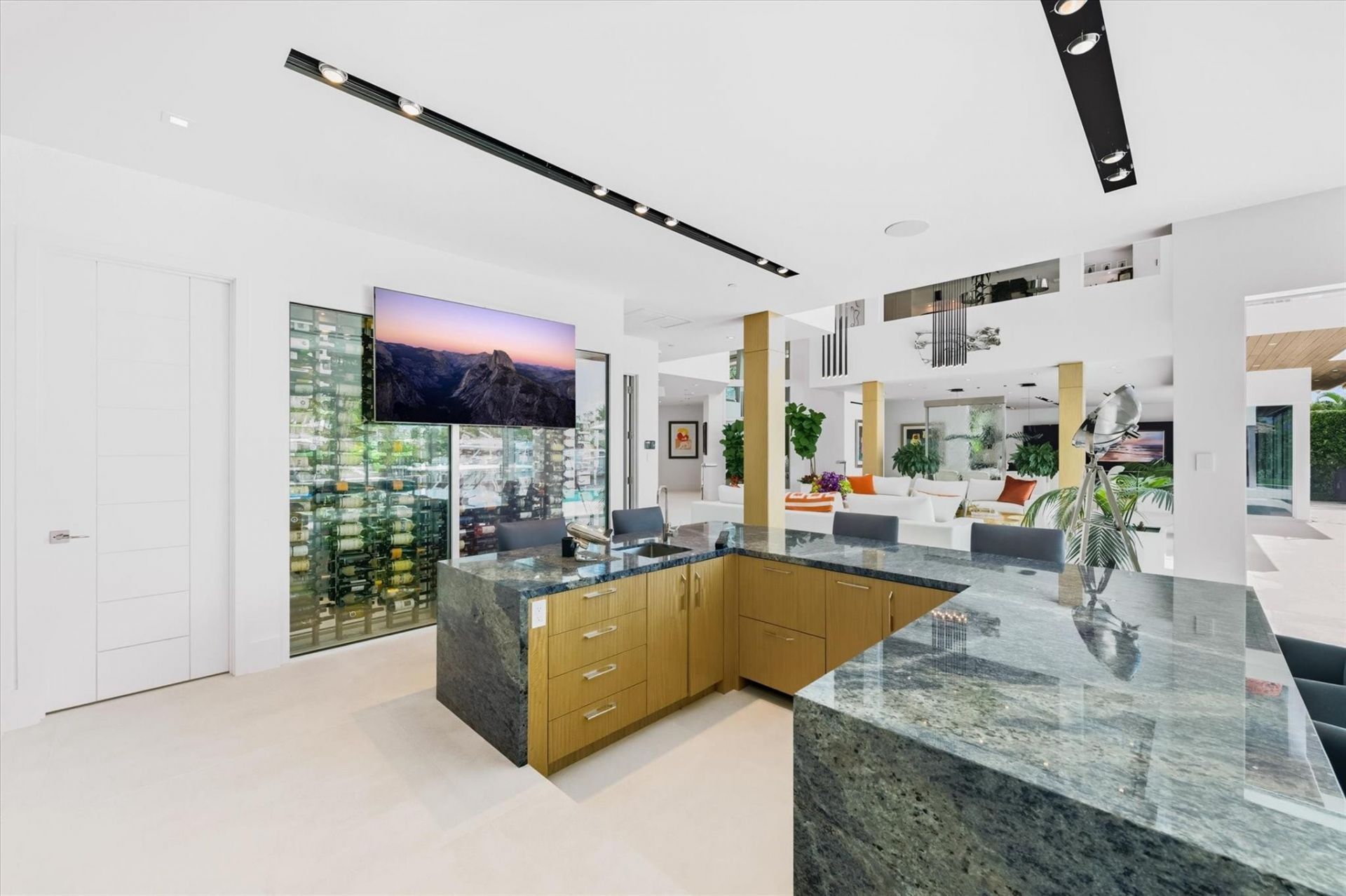 14 N Isla Bahia Drive, Fort Lauderdale, FL 33316 Photo