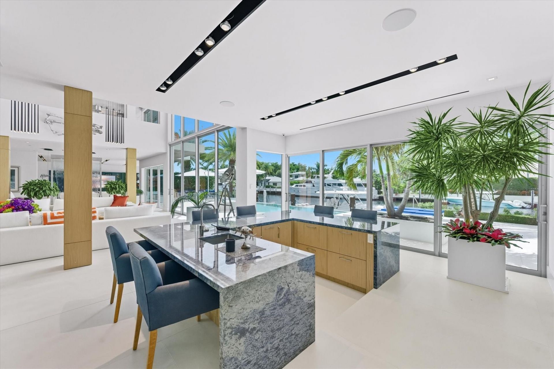 14 N Isla Bahia Drive, Fort Lauderdale, FL 33316 Photo