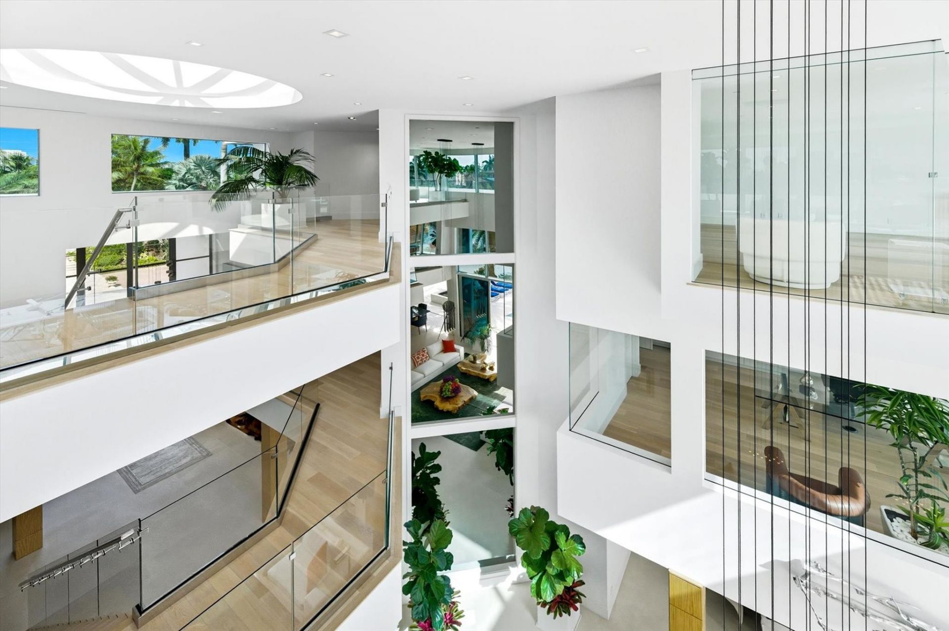 14 N Isla Bahia Drive, Fort Lauderdale, FL 33316 Photo