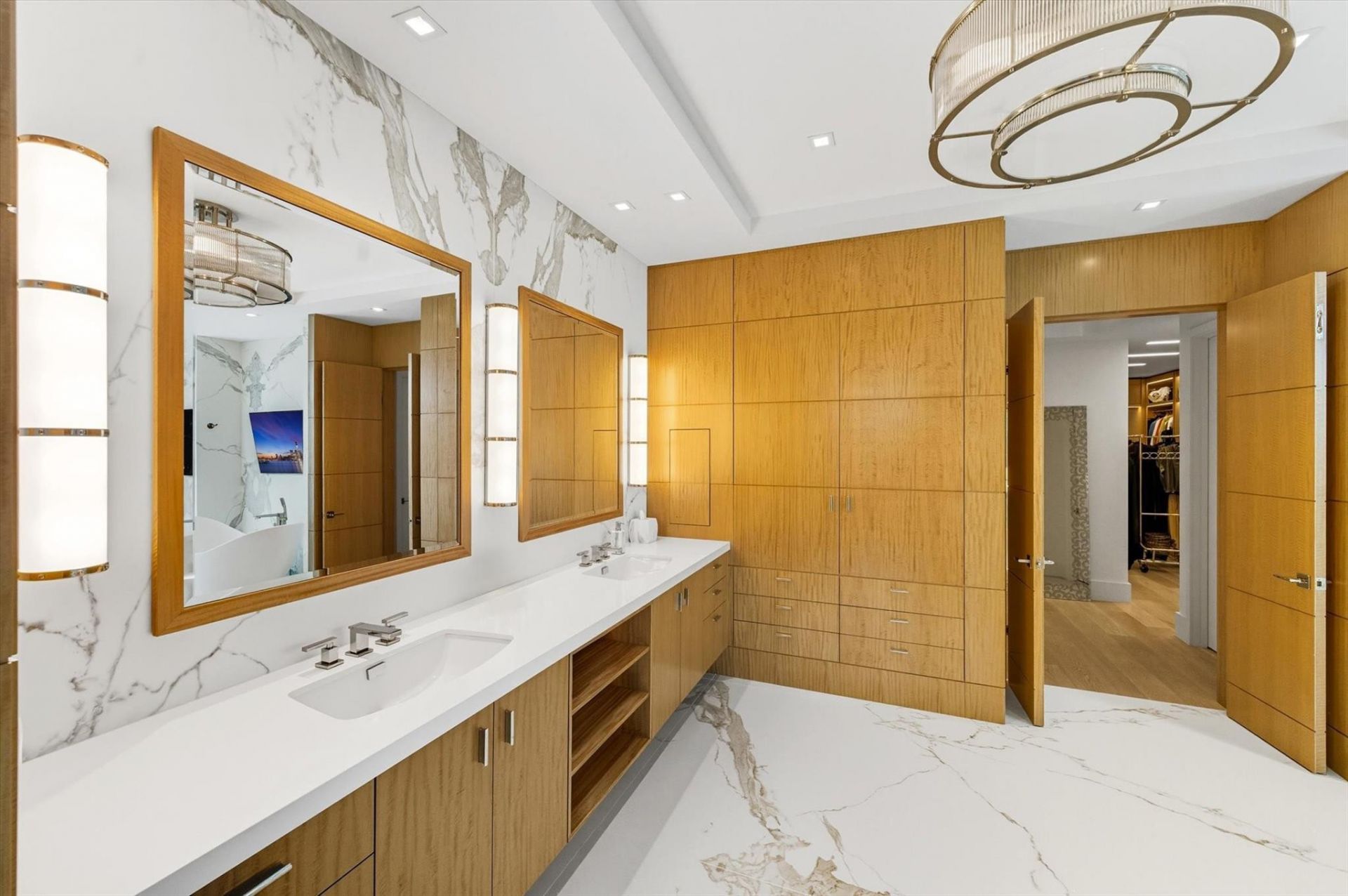 14 N Isla Bahia Drive, Fort Lauderdale, FL 33316 Photo