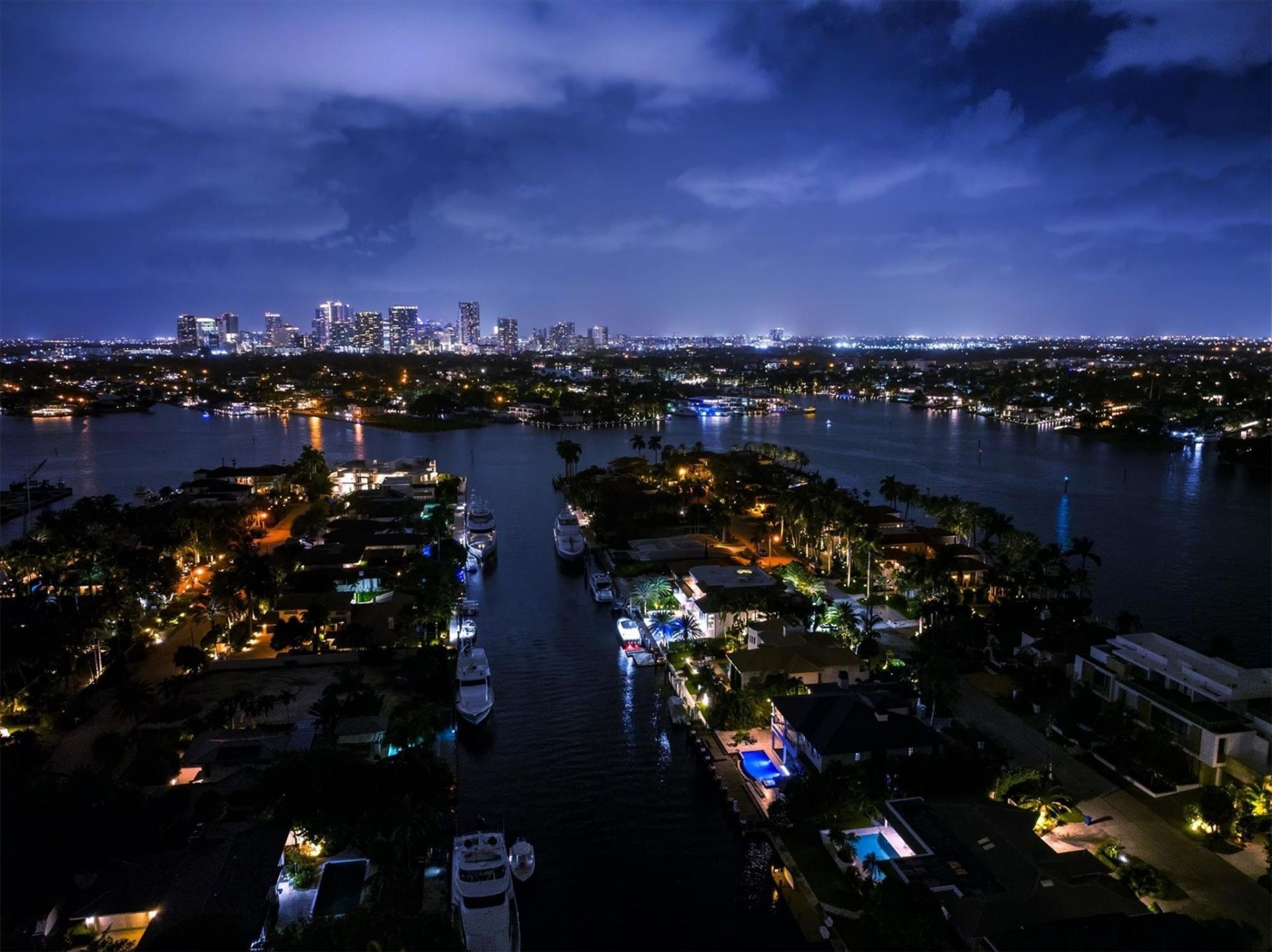 14 N Isla Bahia Drive, Fort Lauderdale, FL 33316 Photo