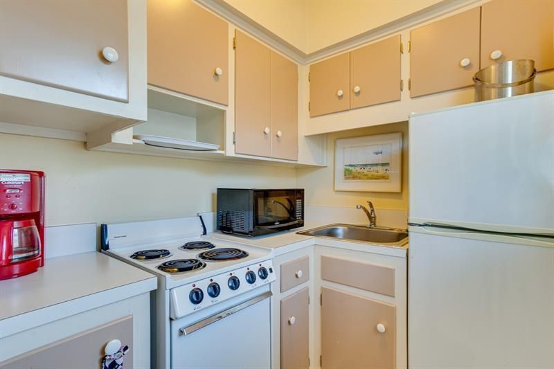 30 Andrews Ave, Unit 23C, Delray Beach, FL 33483 Photo