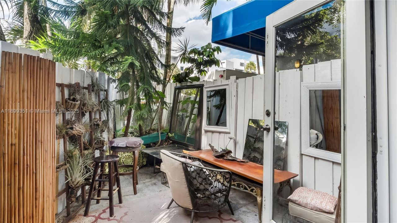 430 Poinciana Island Dr, Unit 1710, Sunny Isles Beach, FL 33160 Photo