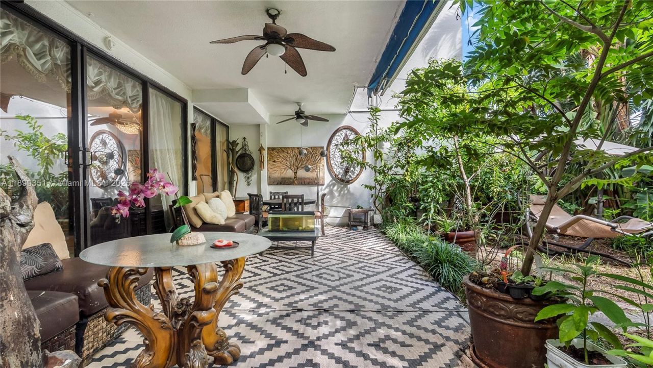 430 Poinciana Island Dr, Unit 1710, Sunny Isles Beach, FL 33160 Photo