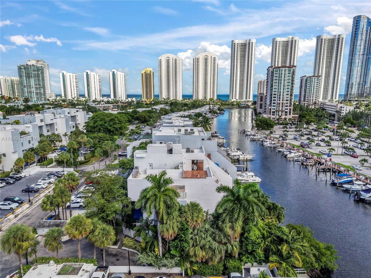 430 Poinciana Island Dr, Unit 1710, Sunny Isles Beach, FL 33160 Photo