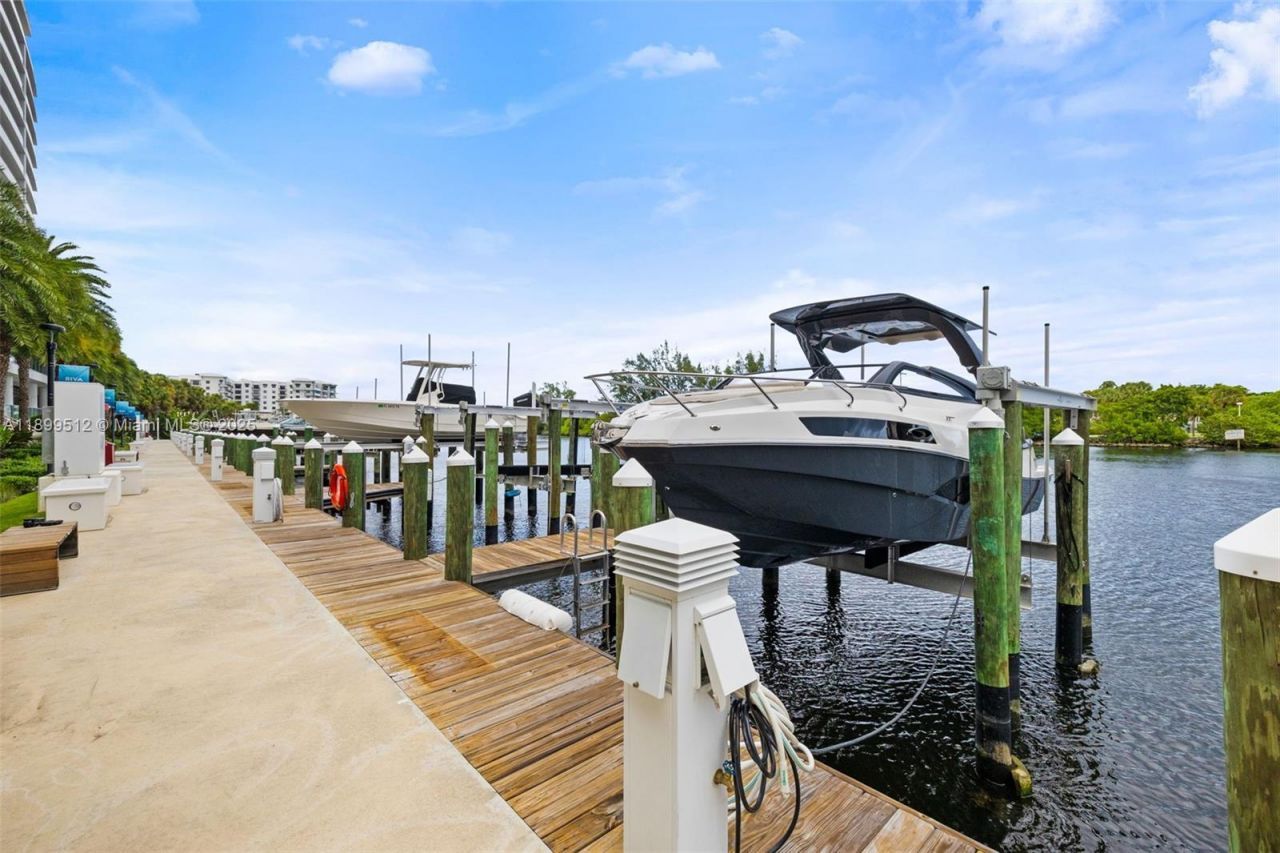 1180 N Federal Hwy, Unit 1102, Fort Lauderdale, FL 33304 Photo